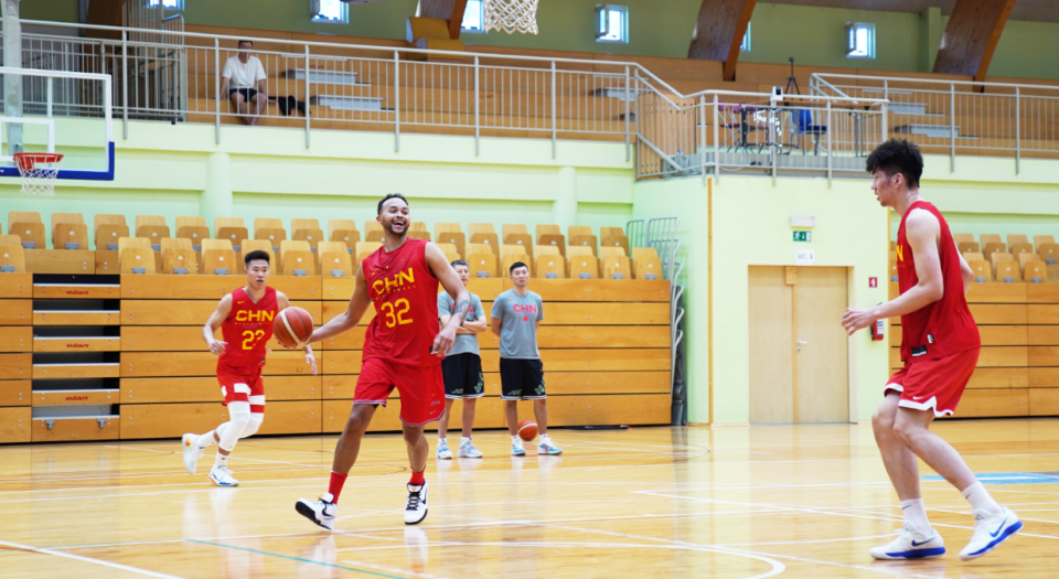 九游-关于数据复盘：明尼苏达森林狼次回合对阵利物浦，赵继伟效率值爆表的信息